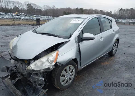 2012 Toyota Prius C One z USA, uszkodzony, nr VIN JTDKDTB39C1003953